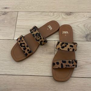 NWOT Zara Leopard print slides us SZ 6